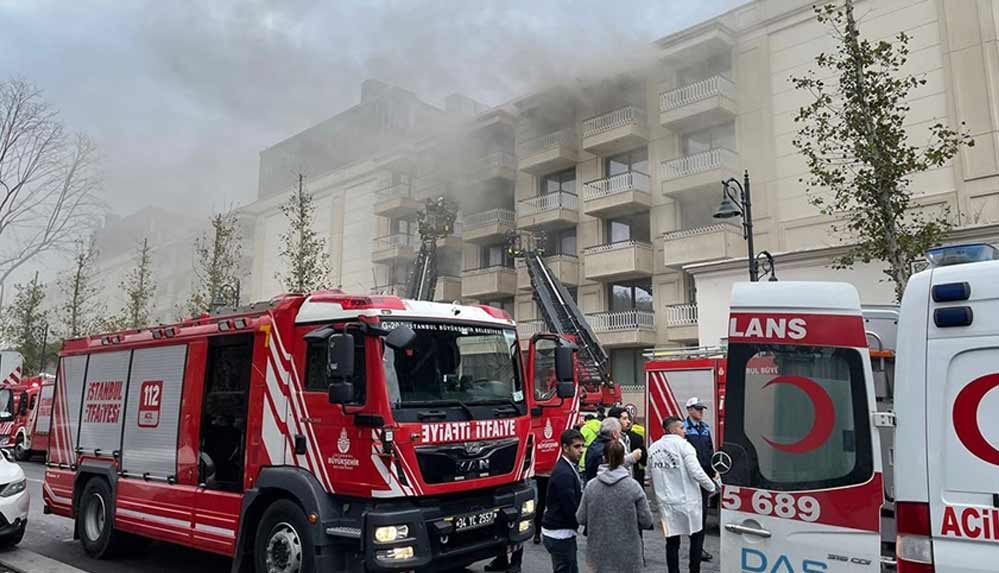 Çırağan Sarayı'nın otel bölümünde yangın çıktı