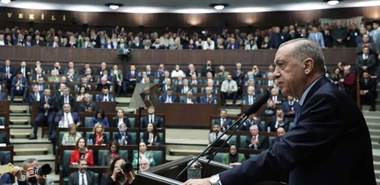 Cumhurbaşkanı Erdoğan: Asgari ücret konusunu yarın çözüme kavuşturacağız 6 Cumhurbaşkanı-Erdoğan--Asgari-ücret-konusunu-yarın-çözüme-kavuşturacağız