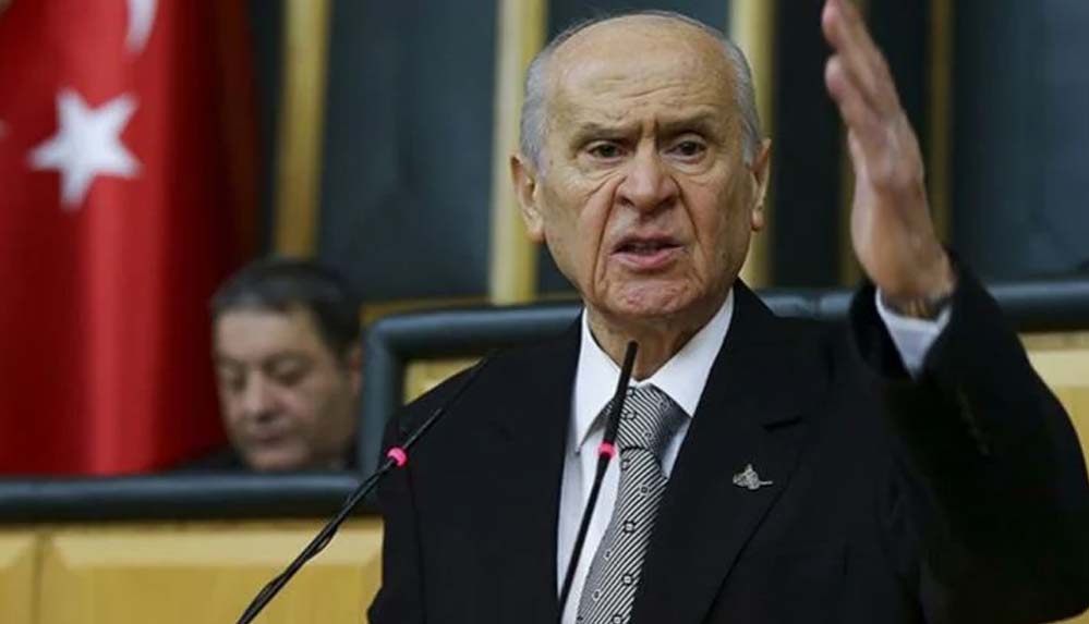 Son Dakika... Devlet Bahçeli, isim vermeden Altılı Masa'ya dönen Akşener'e yüklendi: Yine söylüyorum, bir kere satan yine satar, yine satar, yine satar