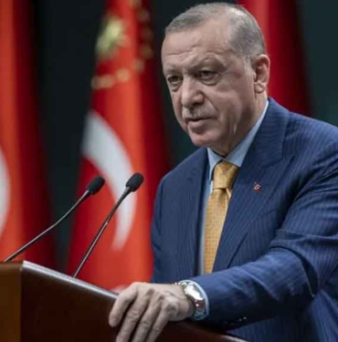 Son Dakika... Cumhurbaşkanı Erdoğan açıkladı: En düşük emekli maaşı 7 bin 500 lira olacak 5 Erdoğan'dan-Noel-mesajı--Hristiyan-vatandaşlarımızın-kutladıkları-Noel-yortularının,-dayanışma-ikliminin-gelişmesine-vesile-olmasını-diliyorum