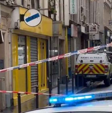 Fransa'nın başkenti Paris'te silahlı saldırı: 3 ölü, 4 yaralı 8 Fransa'nın-başkenti-Paris'te-silahlı-saldırı--2-ölü,-4-yaralı