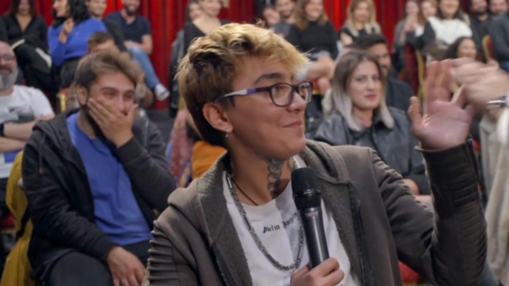 Konuşanlar'da Hasan Can Kaya’dan büyük gaf: Erkek sandığı seyirci kadın çıkınca ne yapacağını bilemedi