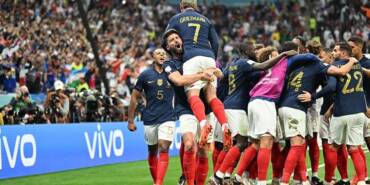 İngiltere'yi-eleyen-Fransa,-tarihinde-7.-kez-Dünya-Kupası'nda-yarı-finale-yükseldi
