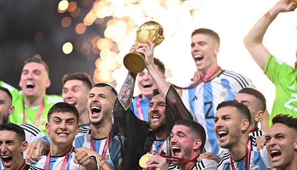 Messi'nin hayali gerçek oldu: Dünya Kupası'nı Arjantin kazandı