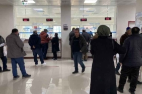 SGK'dan-EYT-açıklaması--Yasal-düzenleme-yürürlüğe-girmeden-aylık-bağlanması-mümkün-değil-