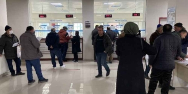 SGK'dan-EYT-açıklaması--Yasal-düzenleme-yürürlüğe-girmeden-aylık-bağlanması-mümkün-değil-