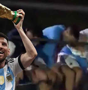 Şampiyonluk kutlamalarında Messi ve arkadaşları facianın eşiğinden döndü! 8 Şampiyonluk-kutlamalarında-Messi-ve-arkadaşları-facianın-eşiğinden-döndü!