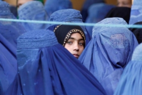 Taliban,-kız-çocuklarının-ilkokula-gitmesini-de-yasakladı