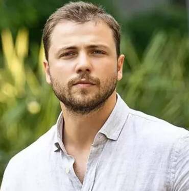 Tolga Sarıtaş'tan hayranlarını üzecek karar 3 Tolga-Sarıtaş'tan-hayranlarını-üzecek-karar