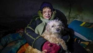 Ukrayna'daki savaşta evi yanmıştı: 54 yaşındaki Vorobyova yeni yıla sığınakta girecek