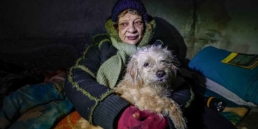 Ukrayna'daki-savaşta-evi-yanmıştı--54-yaşındaki-Vorobyova-yeni-yıla-sığınakta-girecek