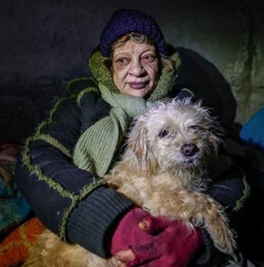 Ukrayna'daki savaşta evi yanmıştı: 54 yaşındaki Vorobyova yeni yıla sığınakta girecek 2 Ukrayna'daki-savaşta-evi-yanmıştı--54-yaşındaki-Vorobyova-yeni-yıla-sığınakta-girecek
