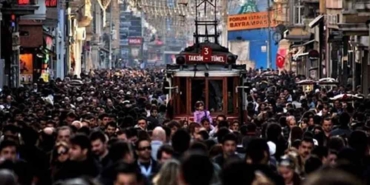 Yaşlı-nüfus-arttı,-gençlerin-oranı-azaldı--TÜİK,-Türkiye’nin-nüfusunu-açıkladı