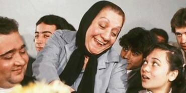 Yeşilçam'ın-güler-yüzlü-şefkatli-anası--Adile-Naşit