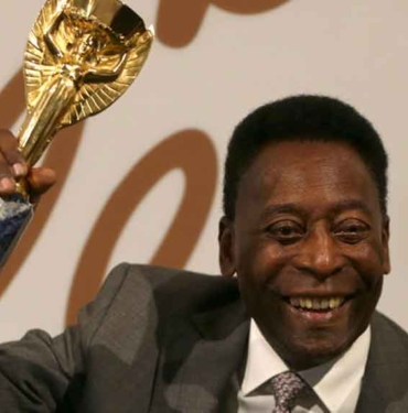 Yokluktan-çıkan-bir-futbol-efsanesi--İşte-Pele’nin-hayat-hikayesi