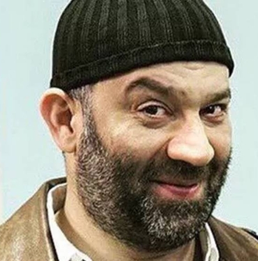 Arka Sokaklar’dan ayrılan Şevket Çoruh’un yeni dizisi belli oldu! 2 Arka Sokaklar’dan ayrılan Şevket Çoruh’un yeni dizisi belli oldu!
