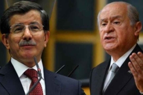 Bahçeli’nin-“Erdoğan’ın-yanında-el-ele-verelim”-çağrısına-Davutoğlu’ndan-yanıt--Haydi-başka-kapıya!