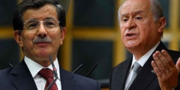 Bahçeli’nin-“Erdoğan’ın-yanında-el-ele-verelim”-çağrısına-Davutoğlu’ndan-yanıt--Haydi-başka-kapıya!