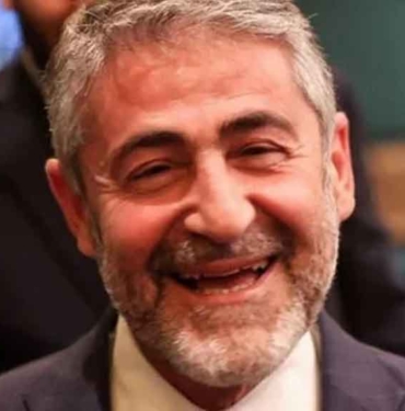 Bakan Nureddin Nebati: Türk Lirası’nı değerli hale getirirseniz sanayi yavaşlar, işsizlik olur 5 Bakan-Nureddin-Nebati--Türk-Lirası’nı-değerli-hale-getirirseniz-sanayi-yavaşlar,-işsizlik-olur