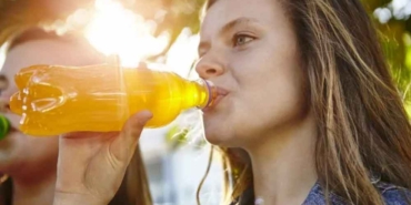 Bu-içecekleri-sakın-içmeyin!-Böbrekleri-iflas-ettiriyor…