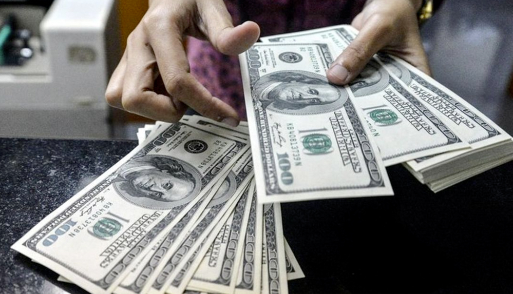 Seçim sonrası yükselişe geçen dolar rekor tazeledi