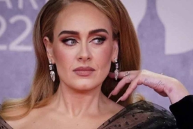Dünyaca ünlü şarkıcı Adele’den hayranlarını üzen açıklama: Yürümekte zorluk çekiyorum 8 Dünyaca-ünlü-şarkıcı-Adele’den-hayranlarını-üzen-açıklama--Yürümekte-zorluk-çekiyorum