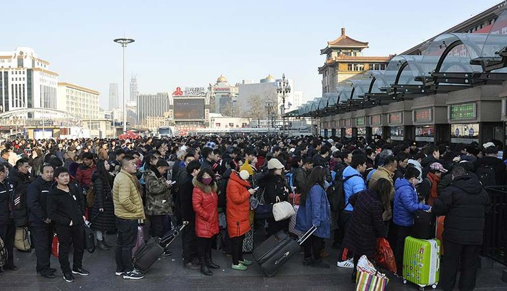 Dünyanın en büyük kitlesel göçü: Çin’de Bahar Bayramı’nda 2,1 milyar seyahat yapılması bekleniyor