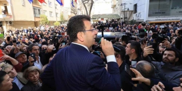 Ekrem-İmamoğlu--Bu-ülkenin-tapusu-86-milyona-aittir,-bir-kişiye-veya-bir-zümreye-ait-değildir