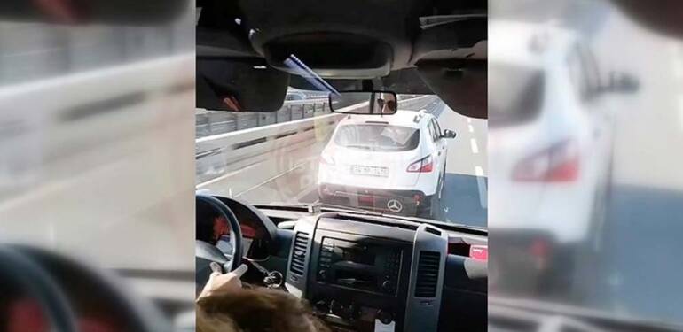 Esenler’de ambulansa yol vermeyen sürücüye ödül gibi ceza!