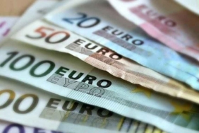 Euro,-20-lirayı-geçerek-rekor-kırdı-