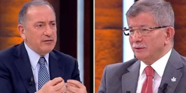 Fatih-Altaylı’dan-Ahmet-Davutoğlu-değerlendirmesi--Masanın-altı-ayağından-birini-kırmaya-çalışıyor