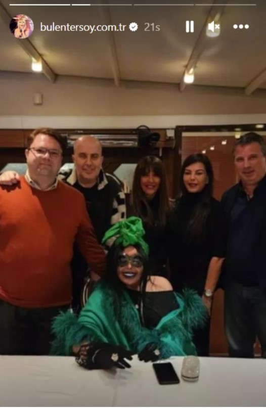 “Hayatımın imzası” diyerek duyurdu: Bülent Ersoy’un hayatı film oluyor