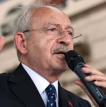 Son Dakika... CHP İstanbul İl Başkanlığı’na yapılan saldırı sonrası Kılıçdaroğlu’ndan ilk açıklama: Kimse üzülmesin, bu ülkeye baharı getireceğiz 2 Kemal-Kılıçdaroğlu-duyurdu--İstanbul-Sözleşmesi-sadece-bir-başlangıç