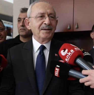 Kılıçdaroğlu'ndan 14 Mayıs mesajı: Yeter, söz milletin olacak 5 Kılıçdaroğlu'ndan-14-Mayıs-mesajı--Yeter,-söz-milletin-olacak