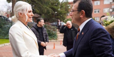 Melek-Mızrak-Subaşı-sosyal-medyada-gündeme-oturdu--Bilecik’i-Targaryenler-yönetiyormuş