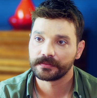 BaBalaTV'nin paylaşımları gerekçe gösterildi... Oğuzhan Uğur hakkında soruşturma başlatıldı 3 Oğuzhan Uğur isyan etti- Resmen slogan atasım var; beni zorla solcu yapacak