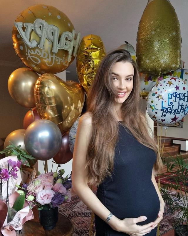 Oyuncu Leyla Lydia Tuğutlu anne oldu; bebeğinin sağlık durumunu paylaştı