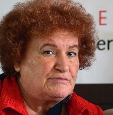 Selda Bağcan'dan Kur'an-ı Kerim'in yakılmasına tepki! "Siz hiç İncil yakan Müslüman gördünüz mü?" 5 Selda-Bağcan'dan-Kur'an-ı-Kerim'in-yakılmasına-tepki!-'Siz-hiç-İncil-yakan-Müslüman-gördünüz-mü-'