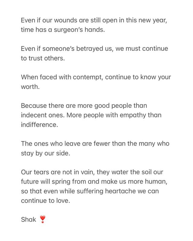 Shakira'dan kendisini aldatan Gerard Pique'ye ihanet göndermesi: İyi insanlar edepsizlerden daha fazla 4 Shakira'dan kendisini aldatan Gerard Pique'ye ihanet göndermesi: İyi insanlar edepsizlerden daha fazla