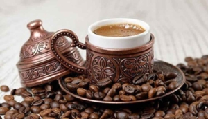 Türk kahvesini sakın böyle içmeyin! Tüm besin değerini yok ediyorsunuz…