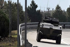 Türkiye'nin-yerli-motorlu-ilk-8x8-askeri-aracı-göreve-hazır