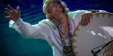 Ünlü-müzisyen-Berkant-Çakıcı,-sahnede-kalp-krizi-geçirerek-yaşamını-yitirdi