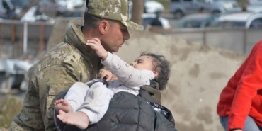 31-saat-sonra-gelen-mucize--Kahramanmaraş’ta-15-aylık-bebek-enkazdan-çıkarıldı