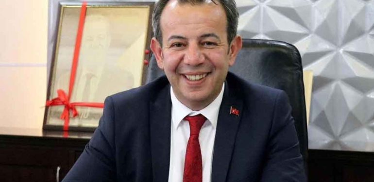 4 partiden oluşan bir ittifak daha geliyor: Cumhurbaşkanı adayları Tanju Özcan 1 4-partiden-oluşan-bir-ittifak-daha-geliyor--Cumhurbaşkanı-adayları-Tanju-Özcan