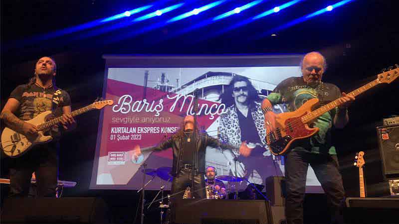 Barış Manço ölümünün 24. yıl dönümünde Kadıköy’de anıldı 3 Barış Manço ölümünün 24. yıl dönümünde Kadıköy’de anıldı