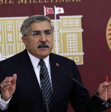 AKP Hatay Milletvekili Hüseyin Yayman'ın ailesi, depremde enkaz altında kaldı 9 AKP-Hatay-Milletvekili-Hüseyin-Yayman'ın-ailesi,-depremde-enkaz-altında-kaldı