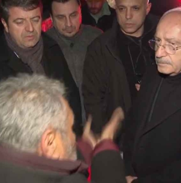 Adıyamanlı depremzedeler Kılıçdaroğlu’na dert yandı: Adıyaman diye bir şey haritadan silinmiş 8 Adıyamanlı-depremzedeler-Kılıçdaroğlu’na-dert-yandı--Adıyaman-diye-bir-şey-haritadan-silinmiş