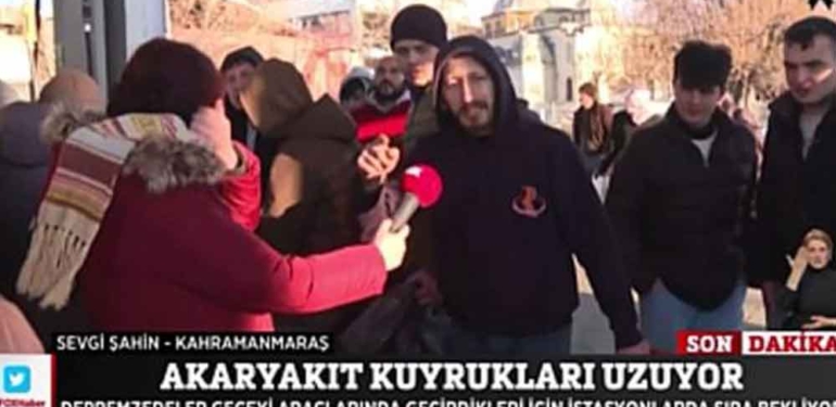 Akaryakıt kuyruğunda bekleyen vatandaş: 7 kere de deprem olsa, Altılı Masa'ya oy yok! 6 Akaryakıt-kuyruğunda-bekleyen-vatandaş--7-kere-de-deprem-olsa,-Altılı-Masa'ya-oy-yok!