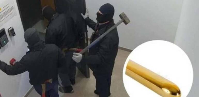 Akıllara durgunluk veren soygun: Altın kaplama vibratör çalındı, soruşturma başlatıldı