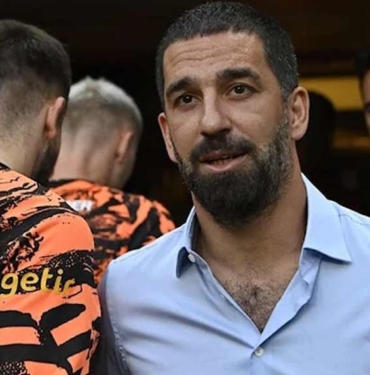 Arda-Turan'a-vergi-kaçırmaktan-soruşturma-açıldı